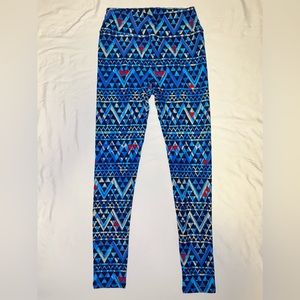 Lularoe blue triangle print leggings
